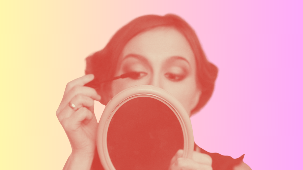 Eyeliner Over 50? Here Are 7 Habits Worth Updating, According to Makeup Artists