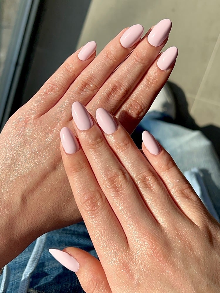 Baby Pink summer manicure