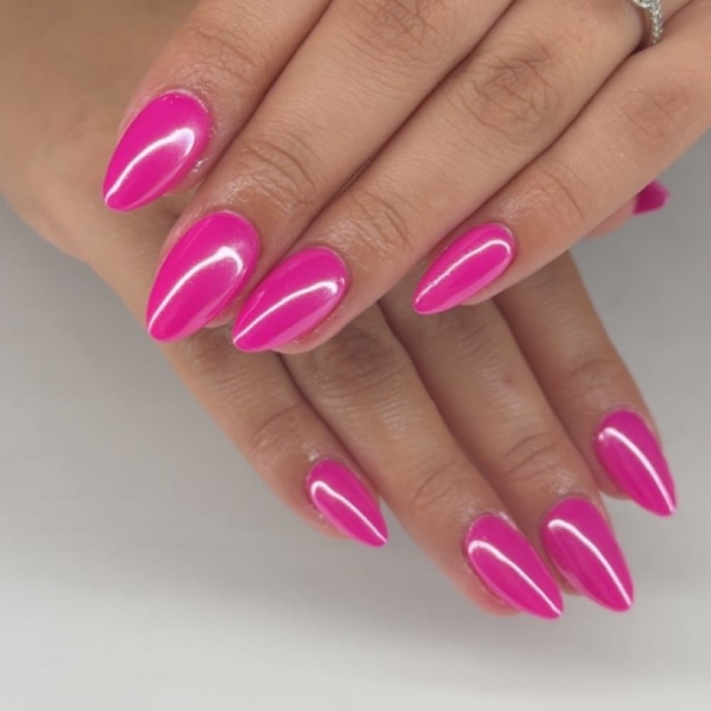 Hot Pink summer manicure